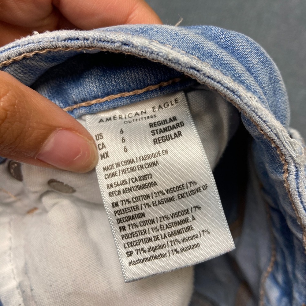 American Eagle Outfitters Flare Jeans Womens 6 Blue Stretch Mid Rise Distressed - Picture 11 of 16